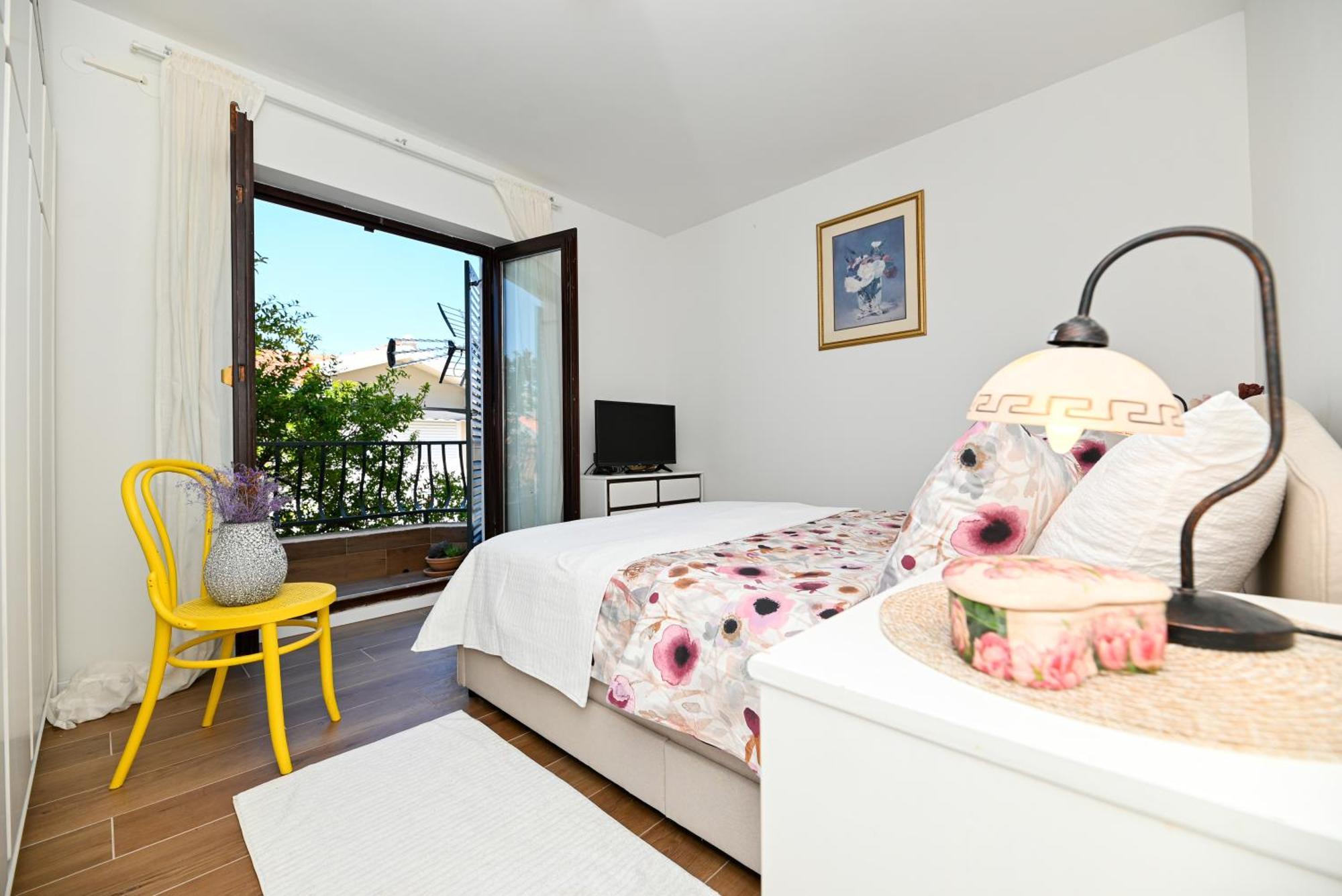 Downtown Apartments Maar Trogir Buitenkant foto