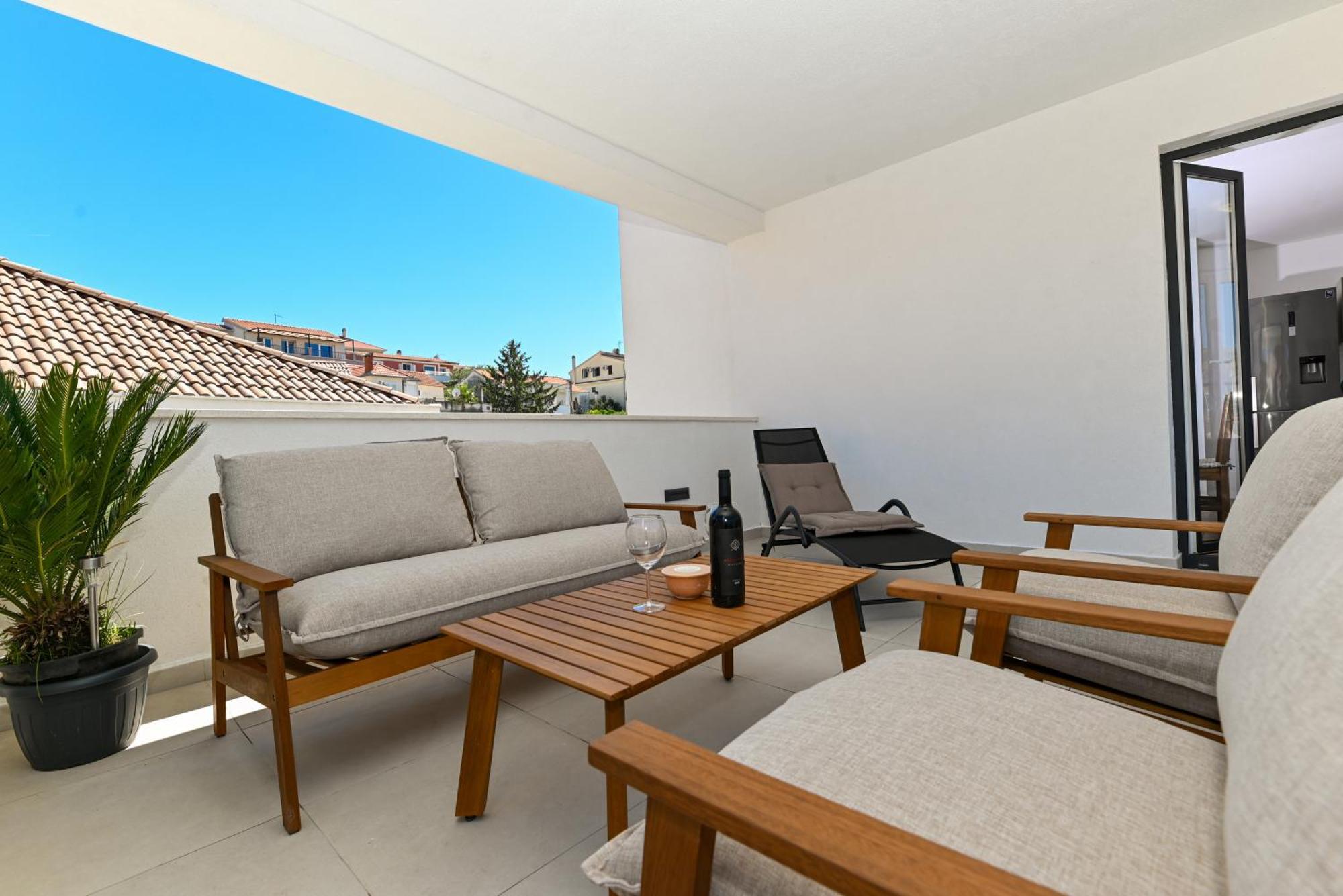 Downtown Apartments Maar Trogir Buitenkant foto